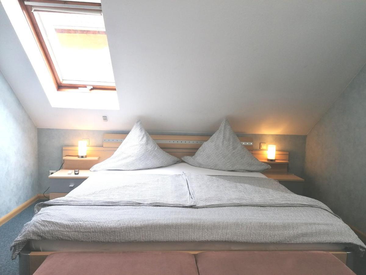 Ferienwohnung Rheintal Капел-Графенхаузен Екстериор снимка